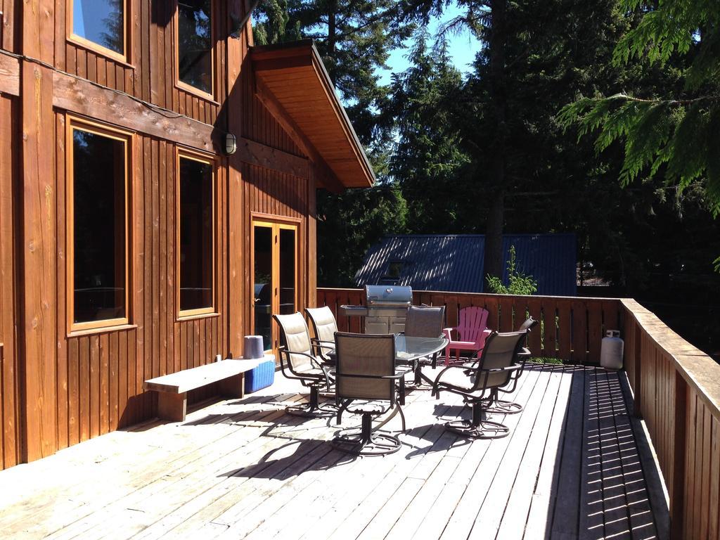 Alpine Lodge Вістлер Екстер'єр фото
