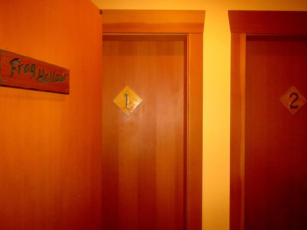 Alpine Lodge Вістлер Номер фото